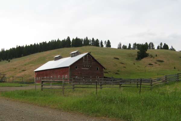 Priest Pass Road Outbuilding