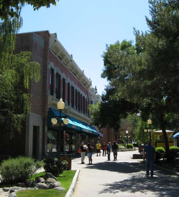 Last Chance Gulch Walking Mall