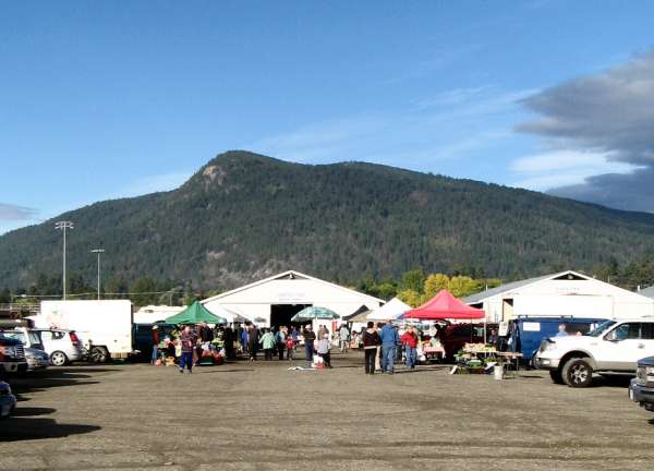 Armstrong Farmers' Market
