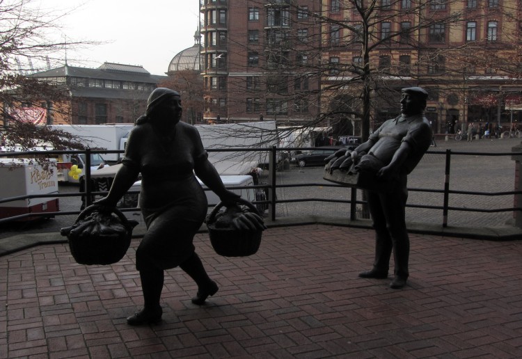 Fisch Markt Statues